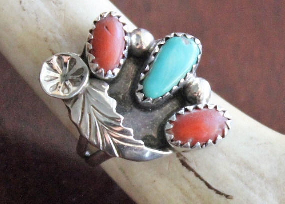 Marie Thompson Rare Vintage Native American Navajo Turquoise Coral Sterling Silver Necklace Marie Thompson Rare Vintage Native American Navajo Turquoise Coral Sterling Silver Necklace