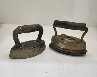 Two Antique Small Salesman Samples Toy Cast Iron Sad Irons & Trivet