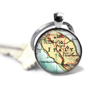 Italy Map Keychain: Rome, Florence, Naples - Personalized Travel Gift