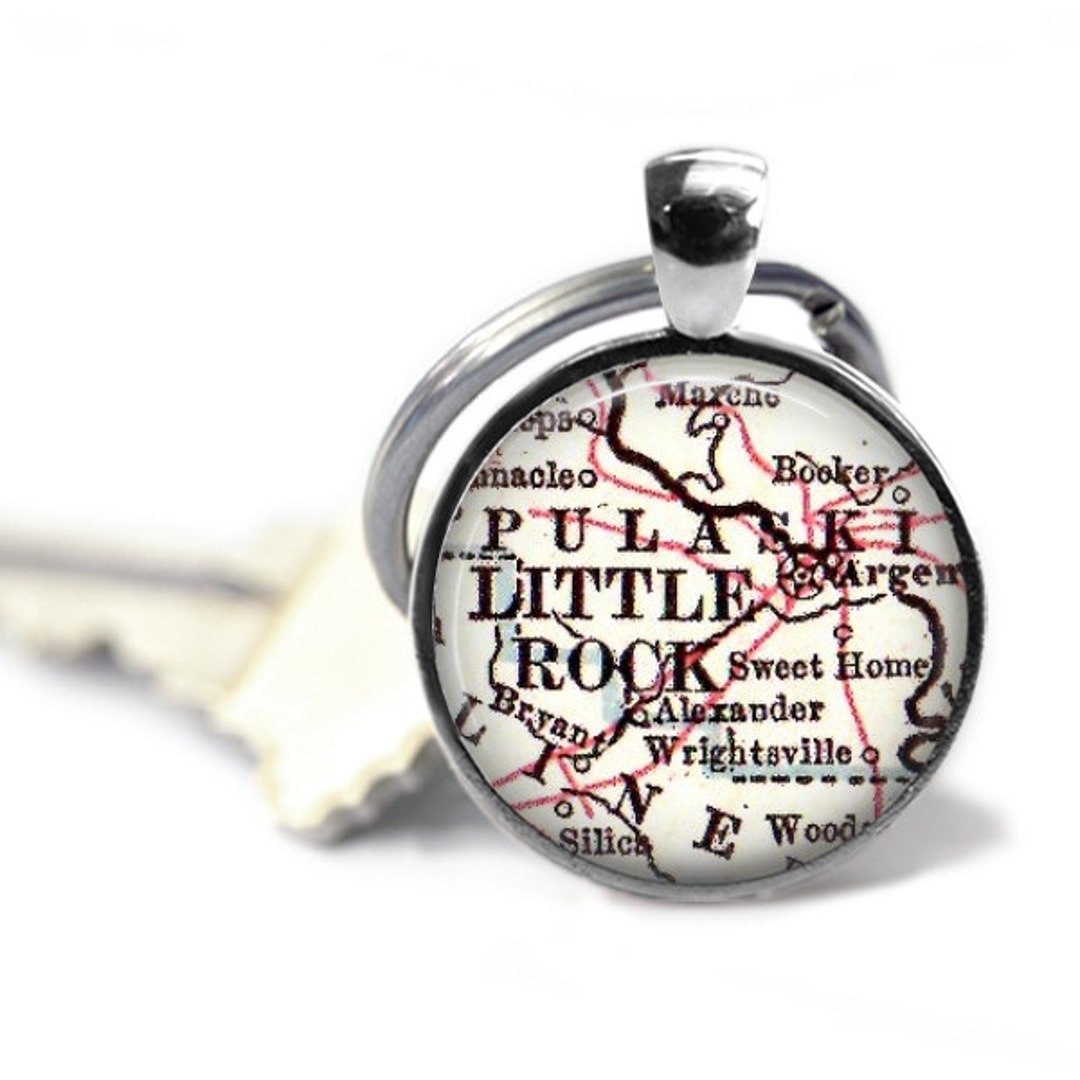 Key Chain With Little Rocks Little Rock Arkansas Map Keychain - Custom Personalized Location Gift ...