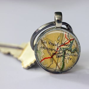 Las Vegas Nevada keychain, key chains for men, keychain mens, custom Las Vegas map keychain, grandpa keychain, bronze keychain