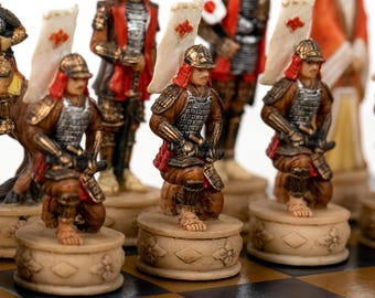 SAMURAI: Handpainted Chess Set with Leatherlike Chess Board