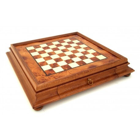 Solid Brass Pieces and Chess Table with Inlaid Briar Elm Board - Chessmove