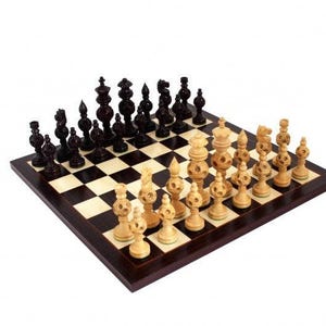 Oriental Hand Carved Wooden Chess Pieces with Real Wood Chessboard