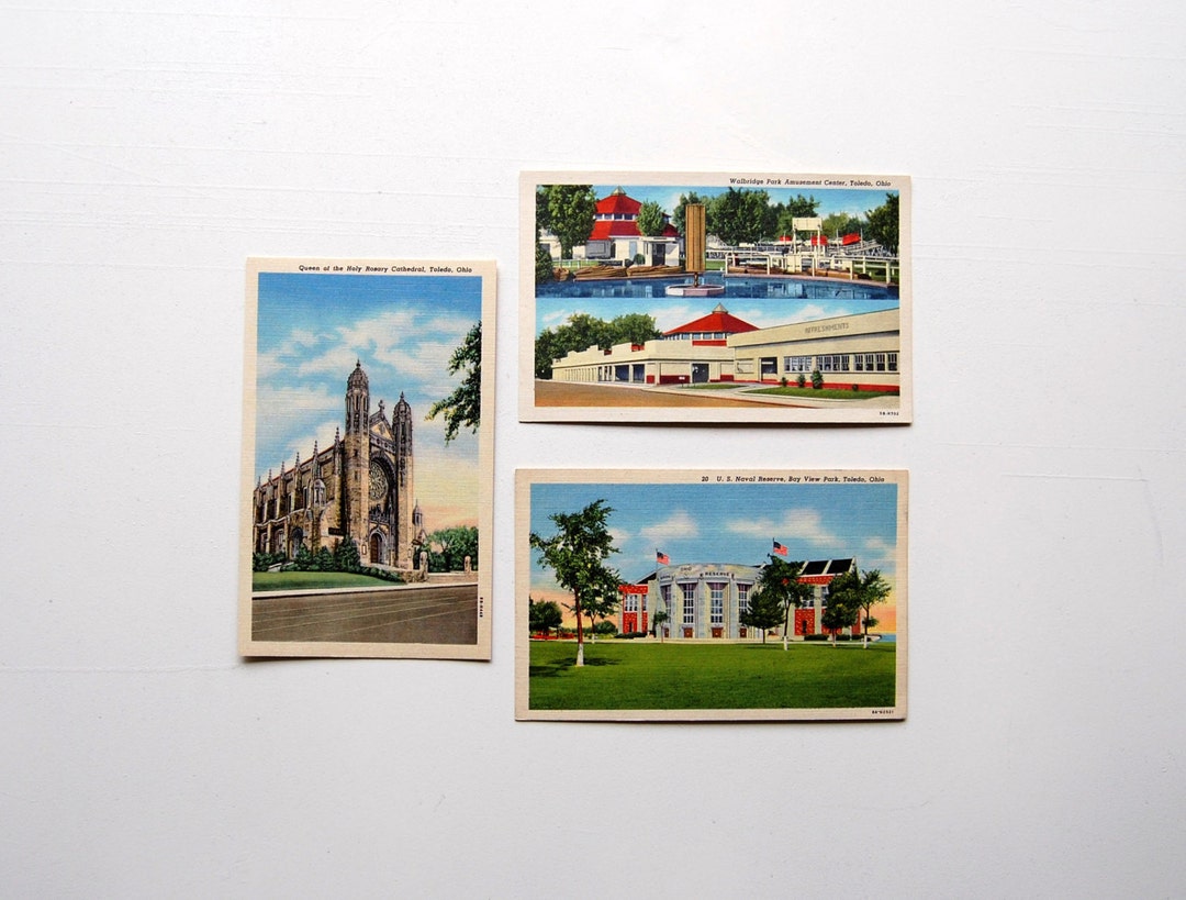 30 Vintage Toledo, Ohio Linen Postcards, Blank, 3 Views Wedding