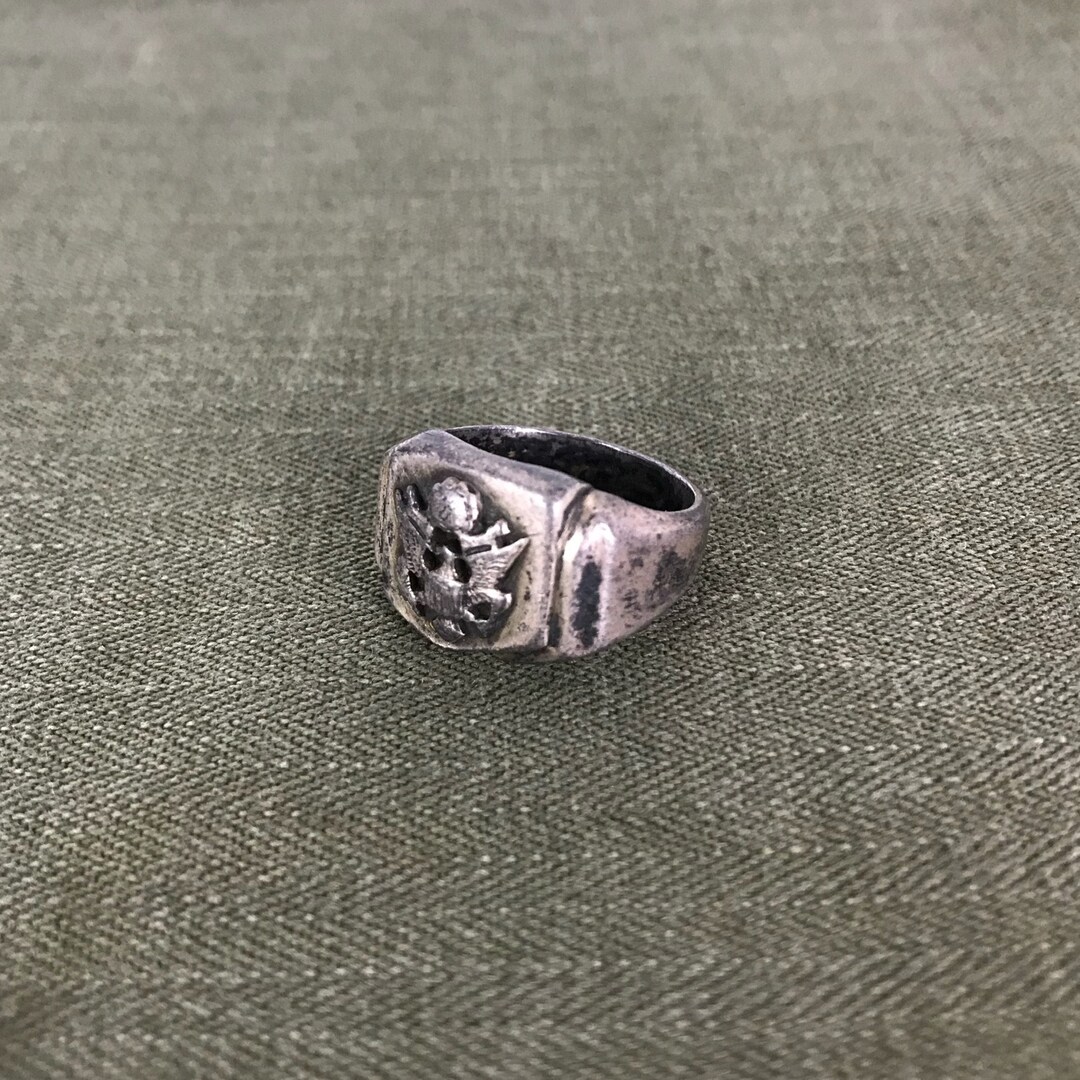 Fraternal Order of Eagles FOE Sterling Silver Ring 1940's