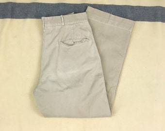 Size 30 x 28 1/2 Vintage 1940s 1950s Distressed US Navy Khaki Cotton Double Stitched Chinos 1