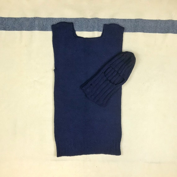 Size XS - S Vintage Royal Canadian Navy (?) Vintag