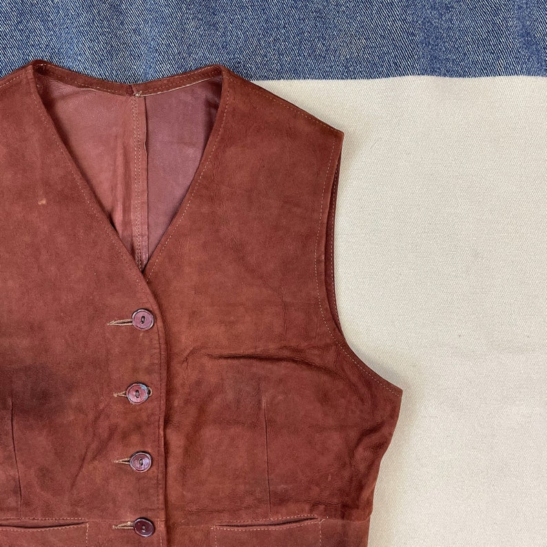 Size S Vintage Womens 1930s 1940s Suede Button Front Vest with Art Deco Side Tab Adjusters 2171 image 2