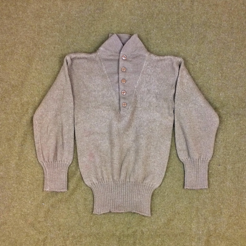 Size XS Vintage WWII Highneck Sweater in Mustard Green Wool