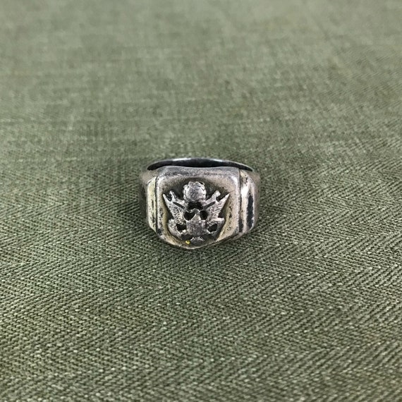 Size 10 1/2 Vintage 1940s 1950s US Army Federal Eagle Crest Size 10 1/2 Vintage 1940s 1950s US Army Federal Eagle Crest