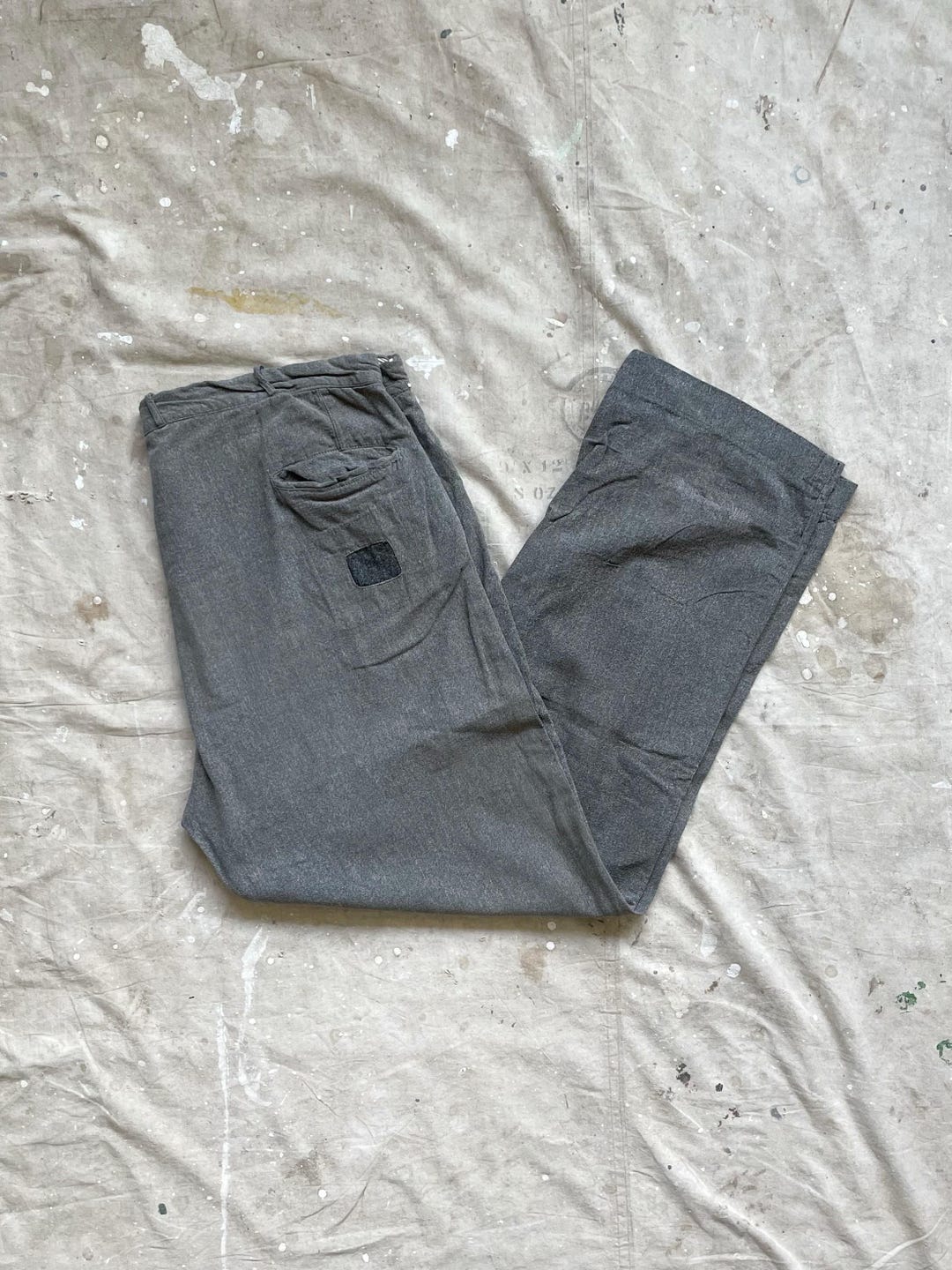 euro vintage hemp work pants 推定30s-40s Size 42x31 Vintage Men's 1930s 1940s Salt and Pepper Covert Cloth
