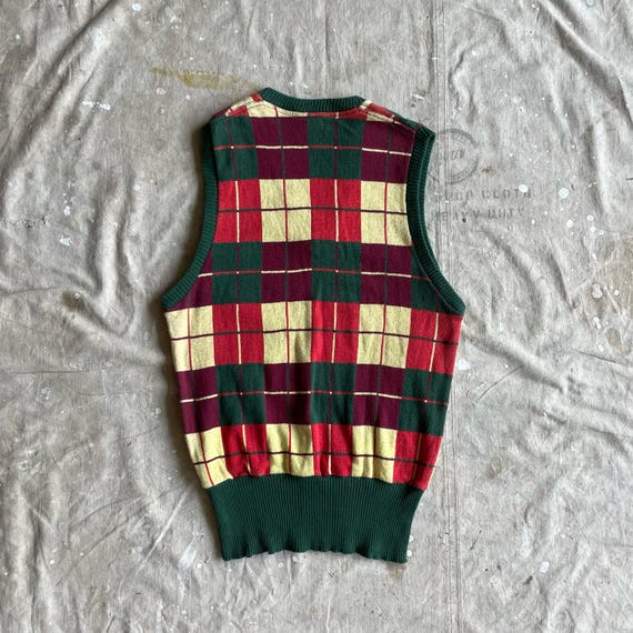 Marked Size M Vintage 1940s Cotton Sweater Vest in Red, Green