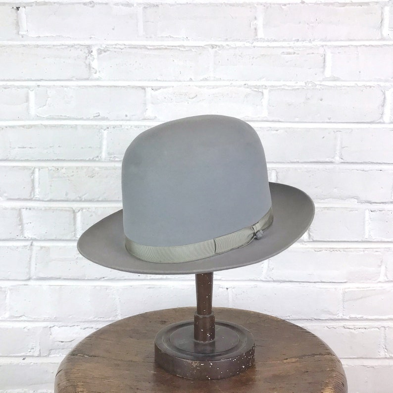 Size 7 18 Long Oval 1940s 1950s Royal Stetson Playboy in Light Gray