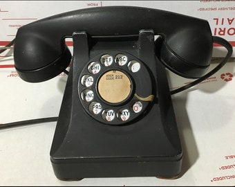 Original vintage 1930’s Western Electric model 302 Matte Black Metal Art Deco Desk Telephone