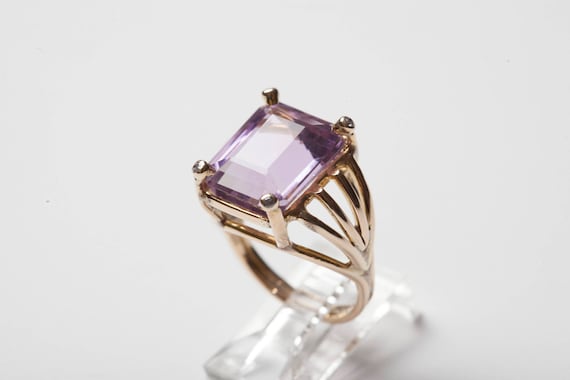 Large Amethyst Solitaire Ring 14K Gold - image 3