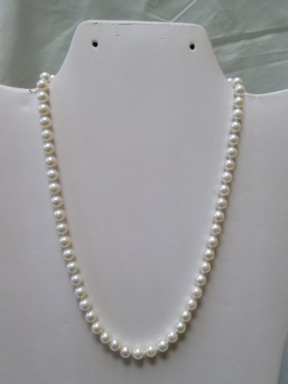 Freshwater Pearl Necklace