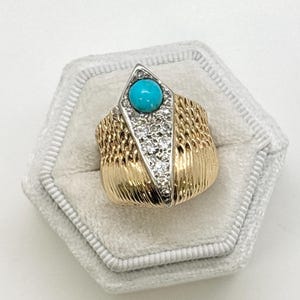 14K Yellow Gold and Diamond Statement Ring with Turquoise Center - Size 6