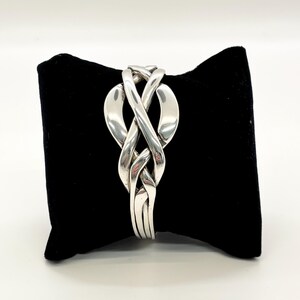 Vintage Sterling Silver Bangle Bracelet