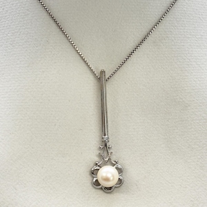 18K White Gold Large Natural Pearl & Diamond Pendant