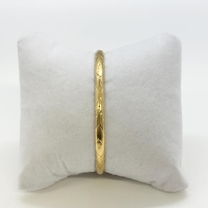 14K Yellow Gold Engraved Bangle Bracelet