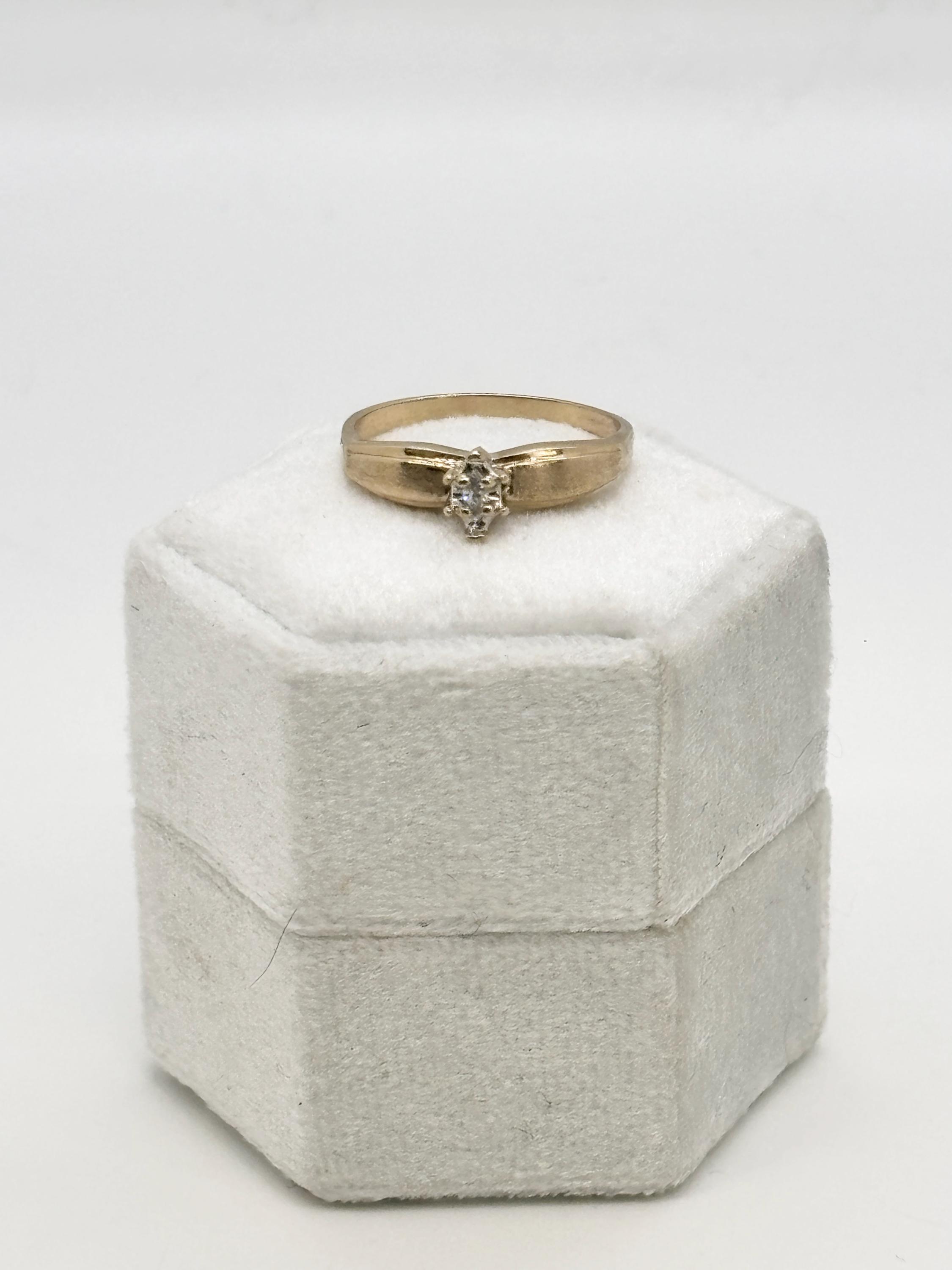 14K Yellow Gold Marquise Diamond Engagement Ring - Etsy
