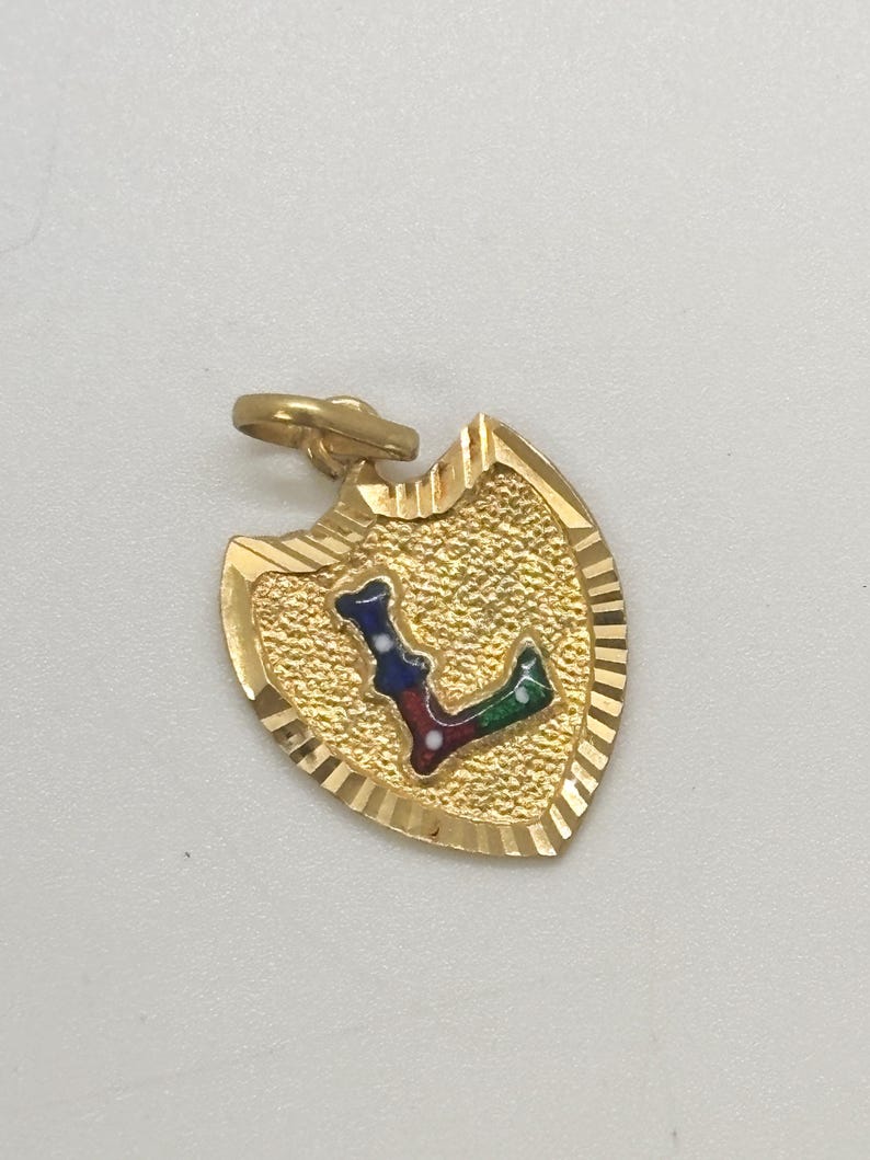 22K Yellow Gold Pendant with Enamel Initial "L"