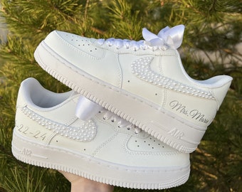 Hochzeit personalisierte Sneakers für die Braut / Air Force 1 Einzigartiges Hochzeitsgeschenk