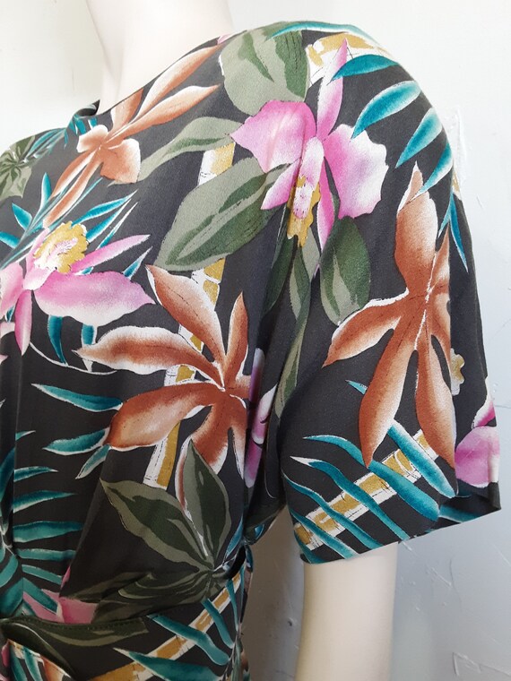 Vintage 1980s does 1940s VIBRANT Tropical Print P… - image 4