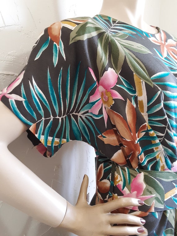 Vintage 1980s does 1940s VIBRANT Tropical Print P… - image 3