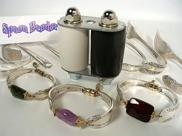 Bracelet Bender- Perfect for Forming Strips into Cuffs- Built To  Last-SGSC910