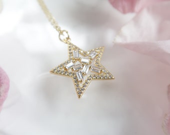L’étoile necklace