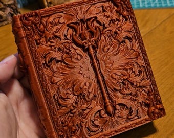 Sorcerer Magic Tome *Red Sparkle* | 3D-Printed Book Box for cards, dice, and minis | FatesEnd | Tabletop | DnD | RPG | Fantasy