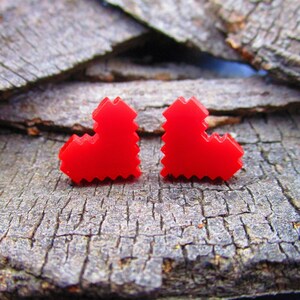 Red 8 Bit Pixel Life Heart Video Game Stud Earrings, Red Heart Gamer Unisex Valentines Day Gift Jewelry image 2