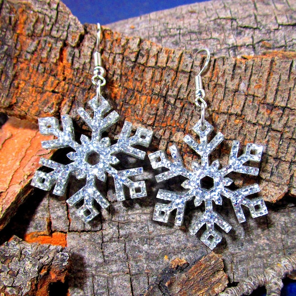 Winter Snowflake Dangle Earrings, Silver Glitter Frozen Snowflake Pendant, Christmas Snow Statement Winter Jewelry