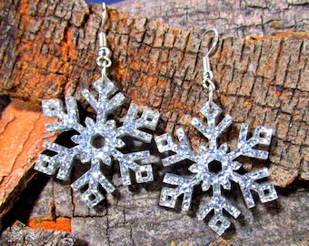 Winter Snowflake Dangle Earrings, Silver Glitter Frozen Snowflake Pendant, Christmas Snow Statement Winter Jewelry