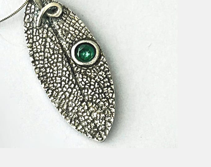 Nature-Inspired Jewelry. Handmade Sage Leaf Fine Silver Necklace. Artisan-made Leaf Jewellery.