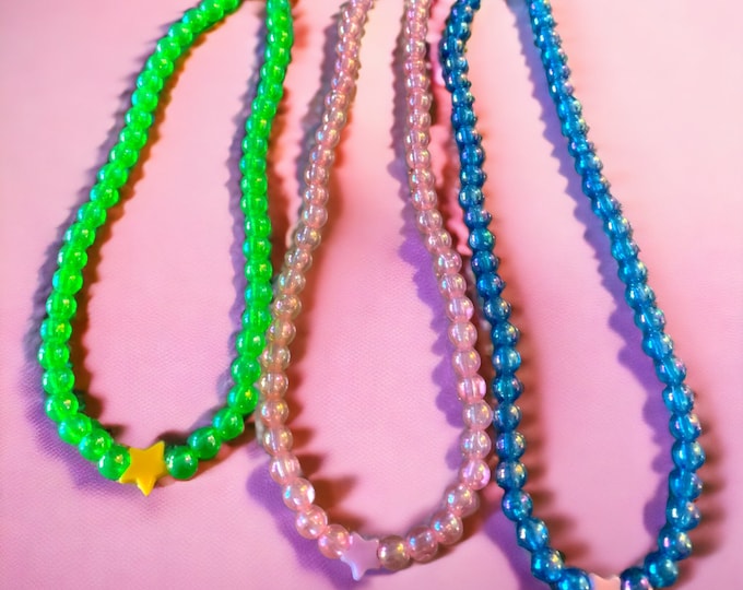 Young Girls Acrylic Necklace, Girls Beaded Acrylic Necklace.