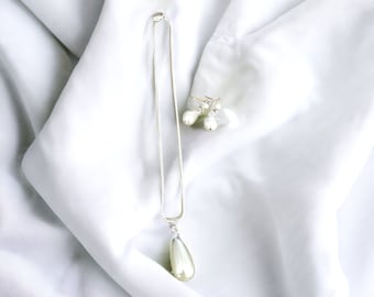 Wedding Jewelry Set, Pearl and Crystal Necklace Set, Bridal Necklace and Earring Set, Jewelry Set