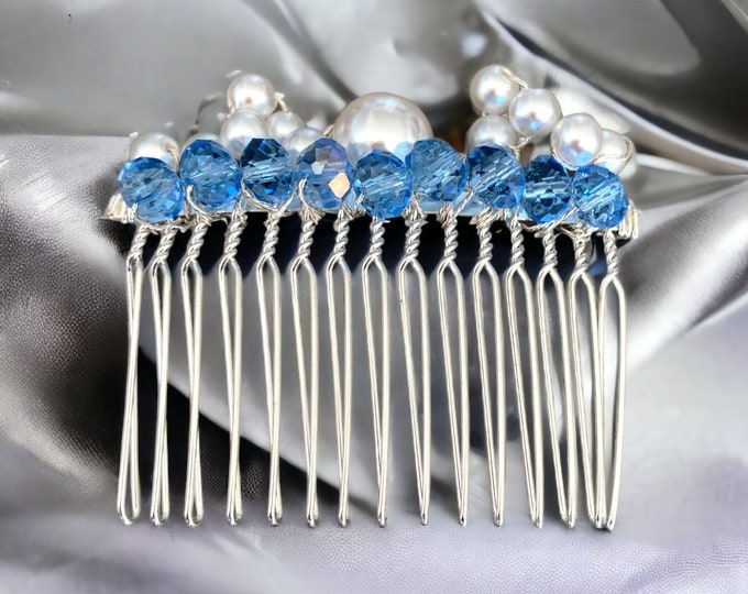 Wedding Crystal & Pearl Hair Comb, Bridal Hair Comb, Bridesmaid Hair Accessory
