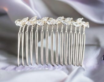 Crystal, Pearl Hair Comb, Handmade Bridal Hair Comb, Elegant Wedding Hair Accessory, Formal Hair Piece