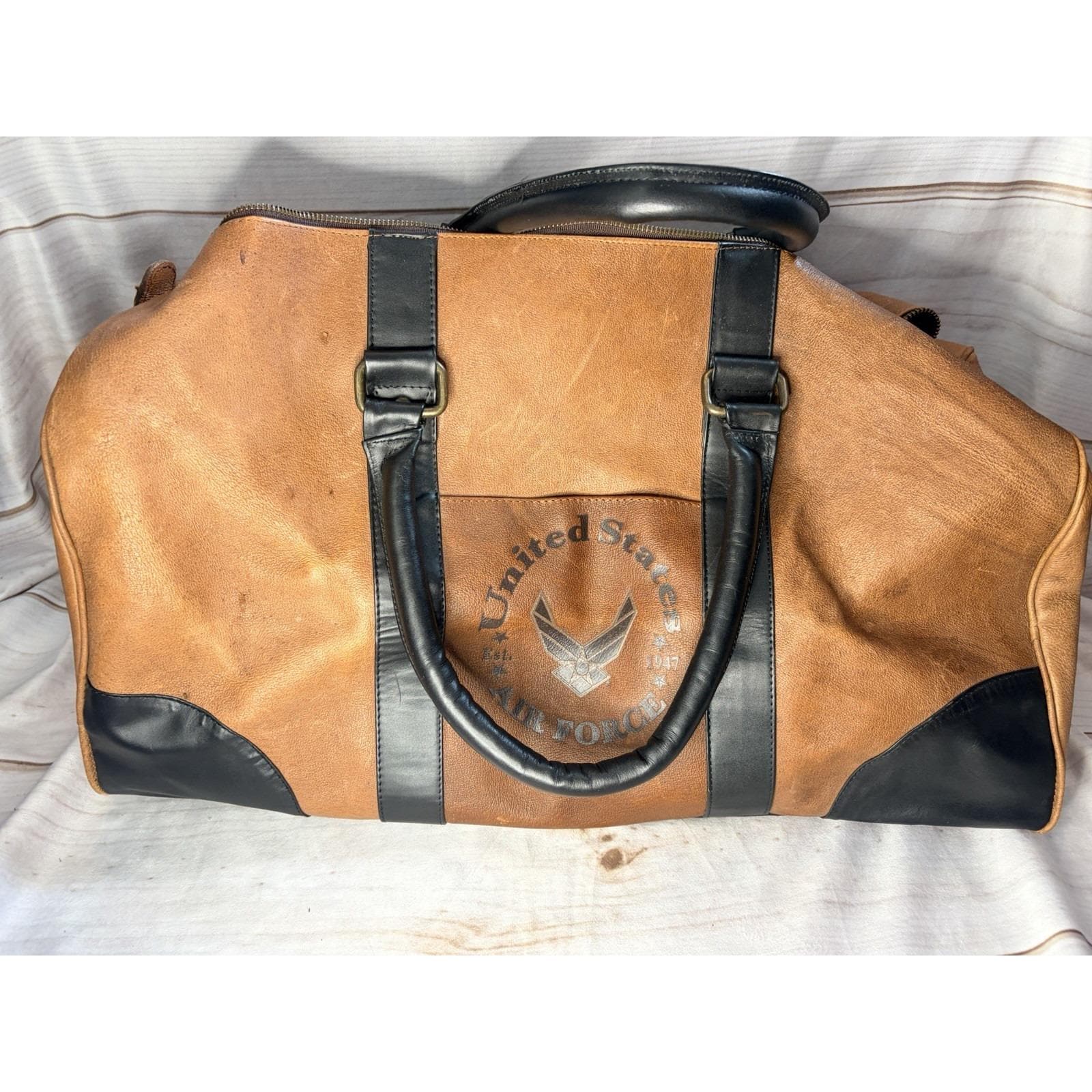 lululemon festival bag black and gold All Night Crossbody Micro Belt 2L Bag dimensions Fly Rod Best Saltwater Size:VT2-800NL-SPJ-BLACK 2-Speed *Left Handed lifestyle_sc