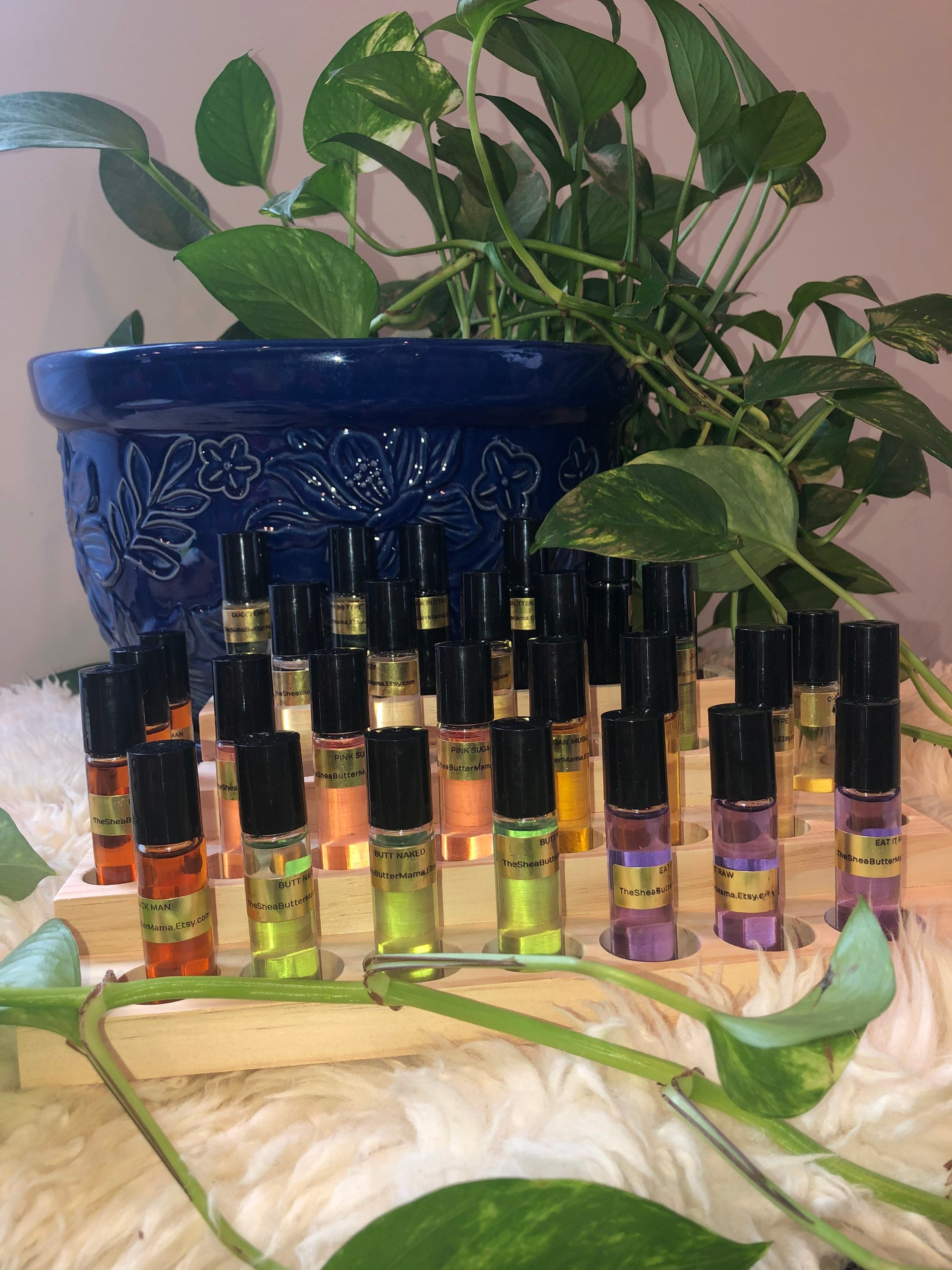 Women’s |Feminine| One Roll-On Fragrance Oil| Scented Oil|Alcohol-Free|Hand-Poured
