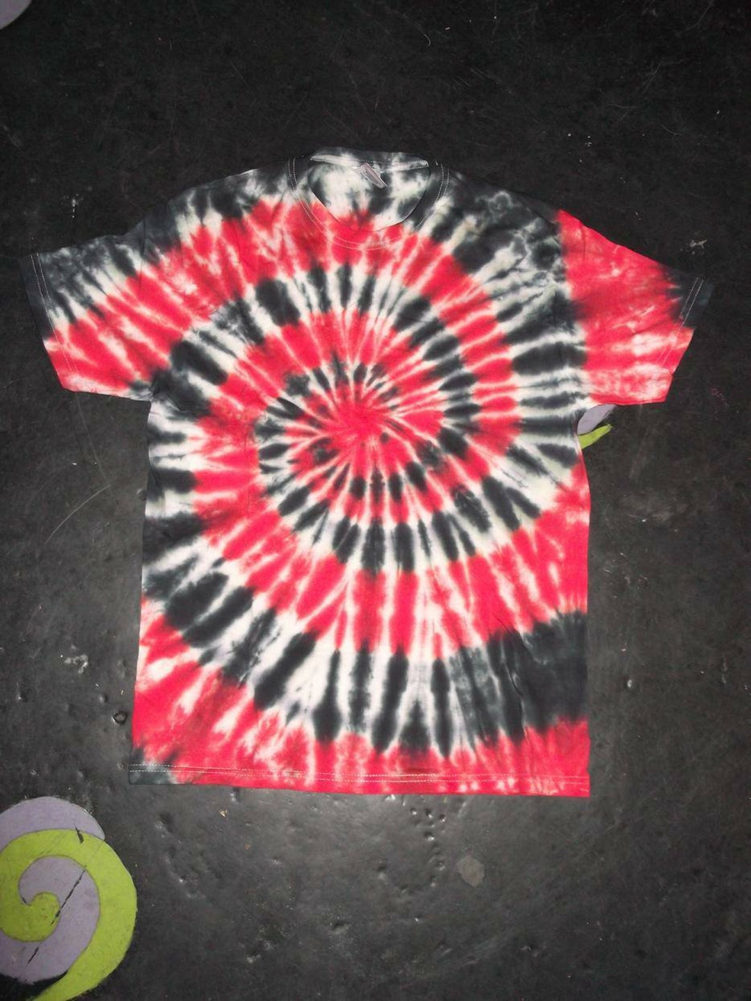 【SATIIIZ】Rodin Button Angora T-Shirt Tie Dye Red Black Spiral T Shirt UNISEX S-5XL - Etsy