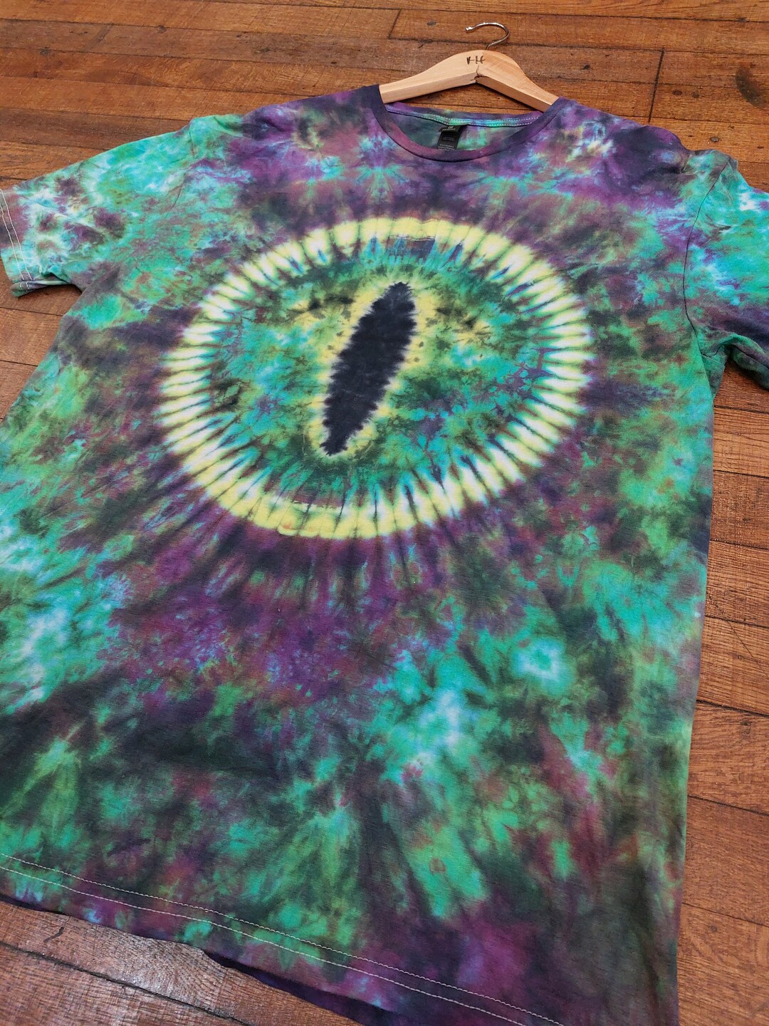 Dragon Eye Tie Dye Purple Green Fantasy Gothic - Etsy