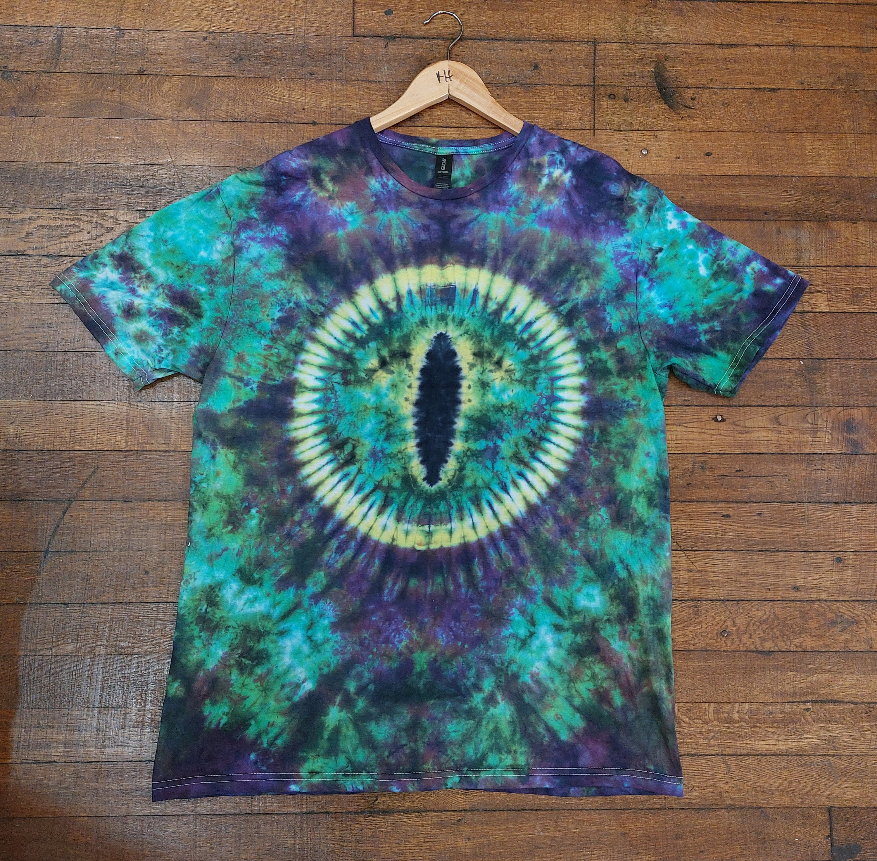 Dragon Eye Tie Dye Purple Green Fantasy Gothic - Etsy