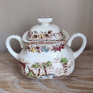 Edinburgh by Alfred Meakin Sugar Bowl with lid