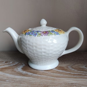 Sadler Floral Teapot