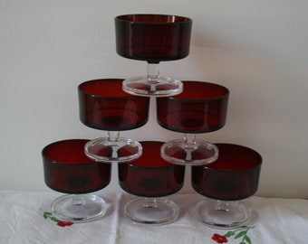 Set of 6 Ruby Red Champagne Glasses, Luminarc French Retro Sundae Glasses, Pedestal Glasses, Dessert Bowls, Cocktail Glasses