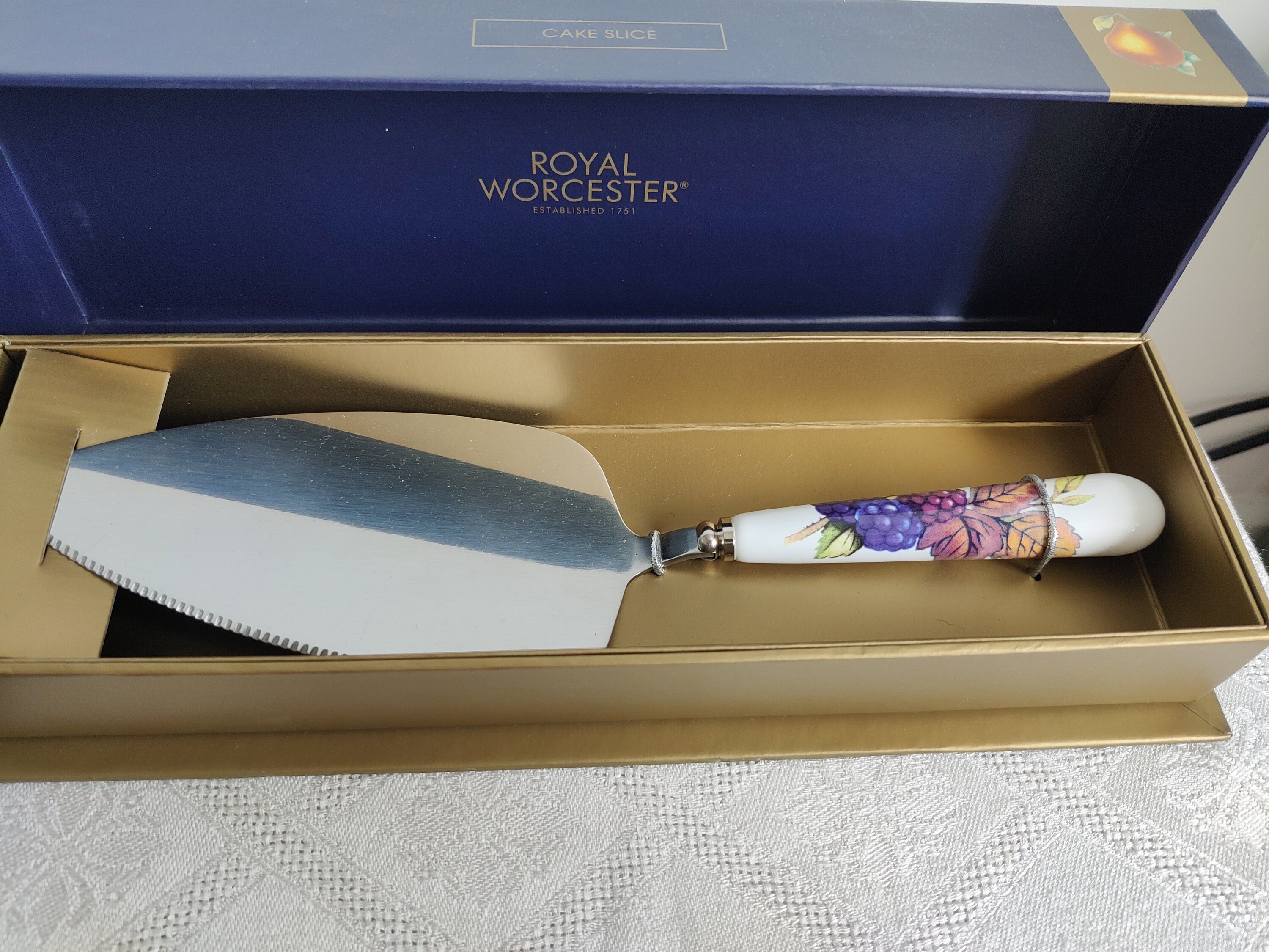 Royal Worcester Evesham Gold Cake Slice, Brand New in Box - Etsy
